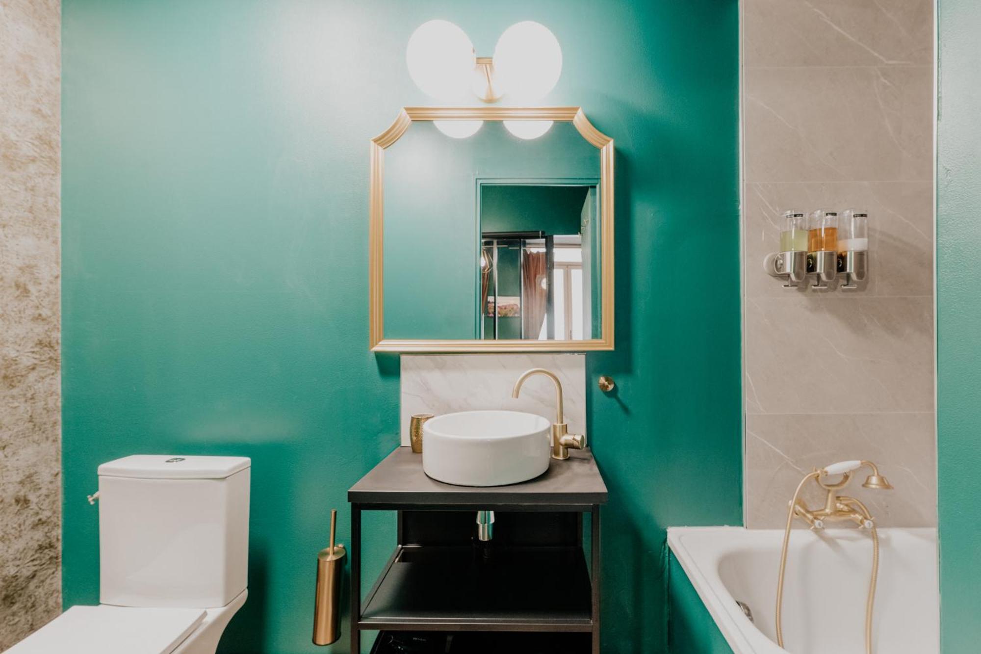 Free Parking - Self Checkin - Wifi - Netflix - City Center - Le Coste By SuperBurdeos Exterior foto